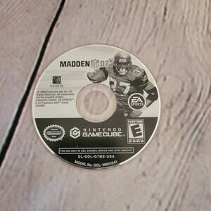 Madden07  for Nintendo GameCube (game only)